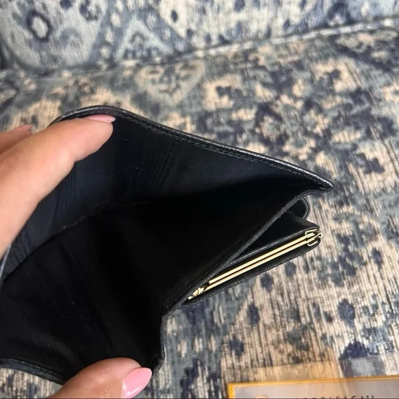 Chanel Black caviar Compact Wallet - Picture 12 of 14